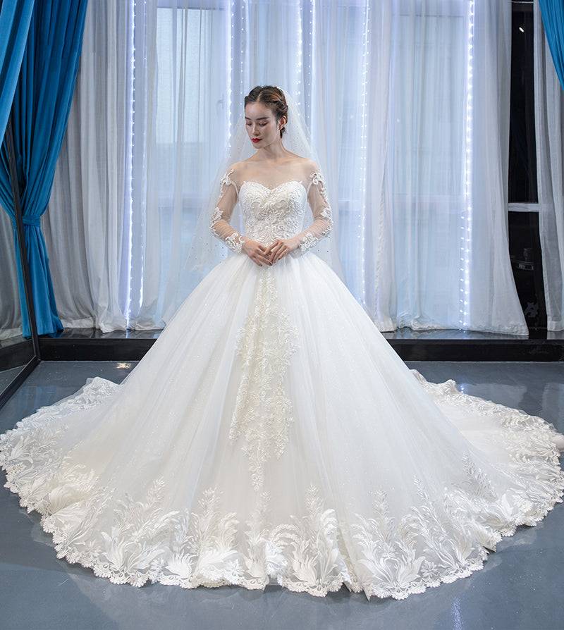 long sleeve lace wedding gown with train sweetheart applique lace wedding dress - Image 7