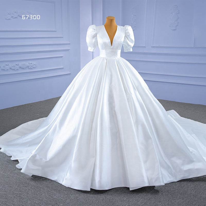 Elegant V Neck Long Train Luxury Wedding Dress Bridal Gown