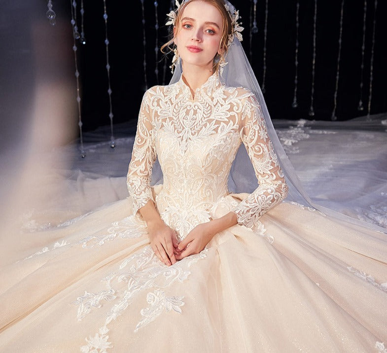 High Quality Princess Luxury Long Sleeve Wedding Dress Bridal Gown - Image 4