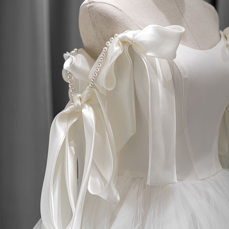 Princess Strapless Bow Sleeveless Lace Up Ball Gown Pearls Wedding Dress - Image 4