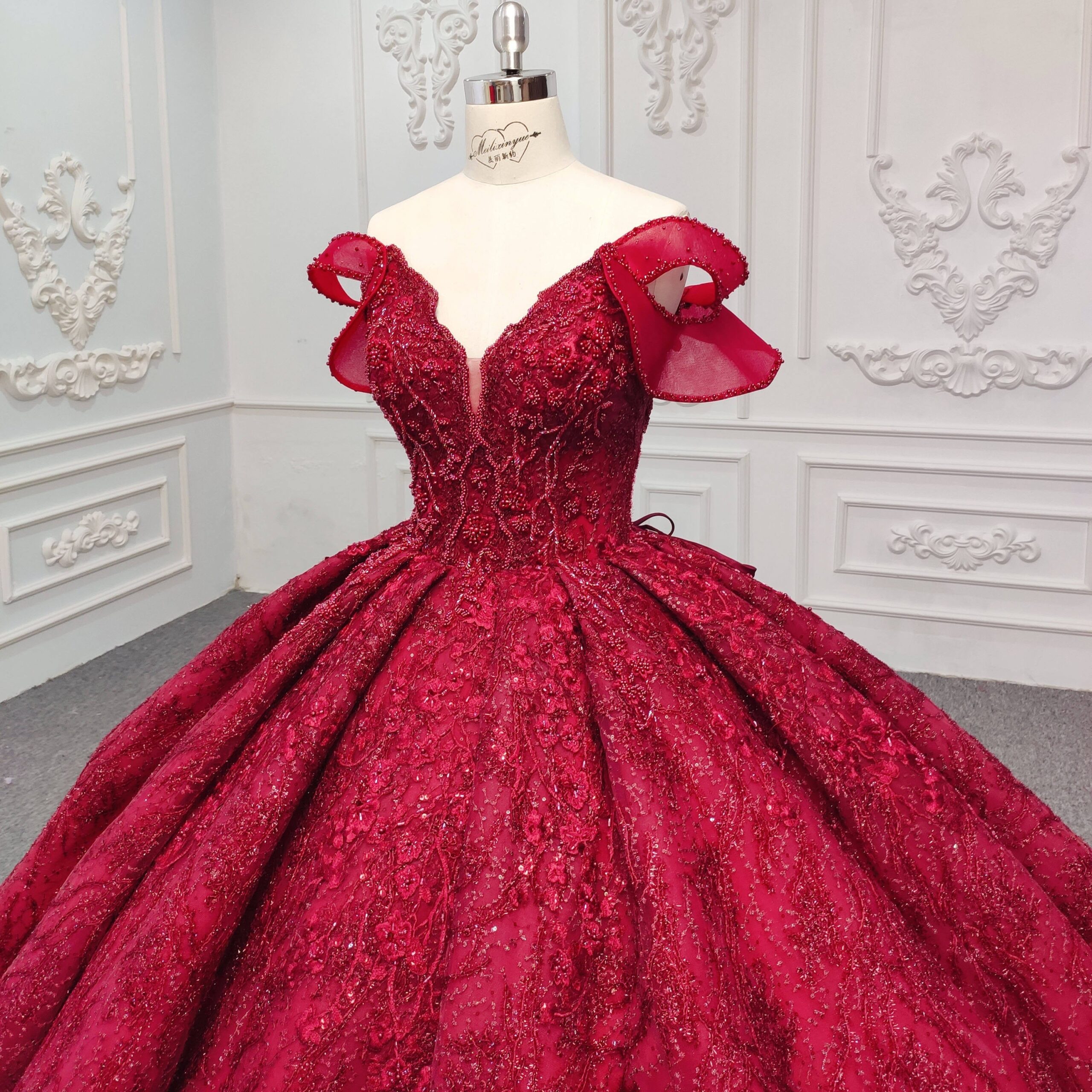 Red Lace-up Elegant Beaded Formal Ball Gown Evening Dresses - Image 4
