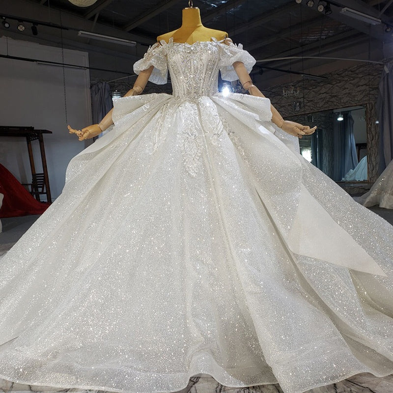 Latest Design Women Tulle Beading Sequined Half Sleeve Ball Gown Bridal Gown Wedding Dress