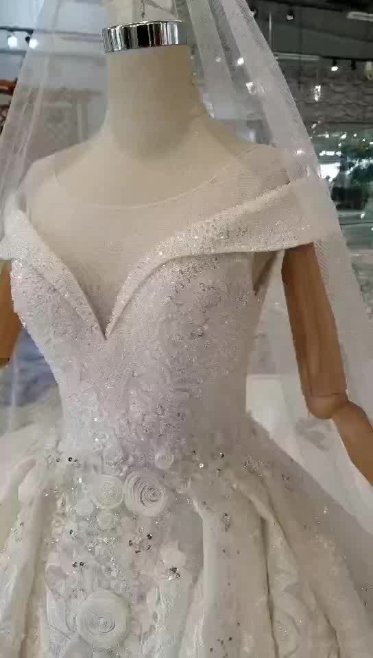 wedding dress short sleeves ball gowns with long veil - Image 2