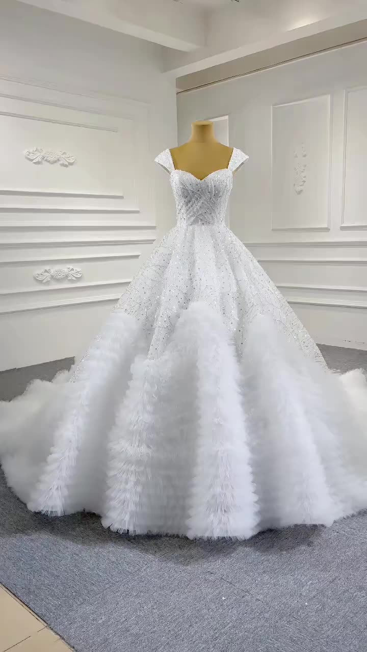 High Quality Luxury Beading Sequin Wedding Dress Bridal Gown - Image 2