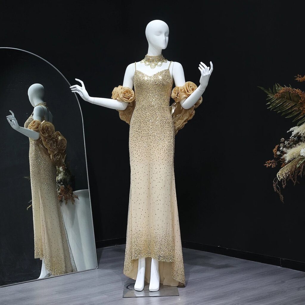 Luxury 3D Flowers Gold Evening Dress with Cape Chocker Elegant for Women Wedding Party