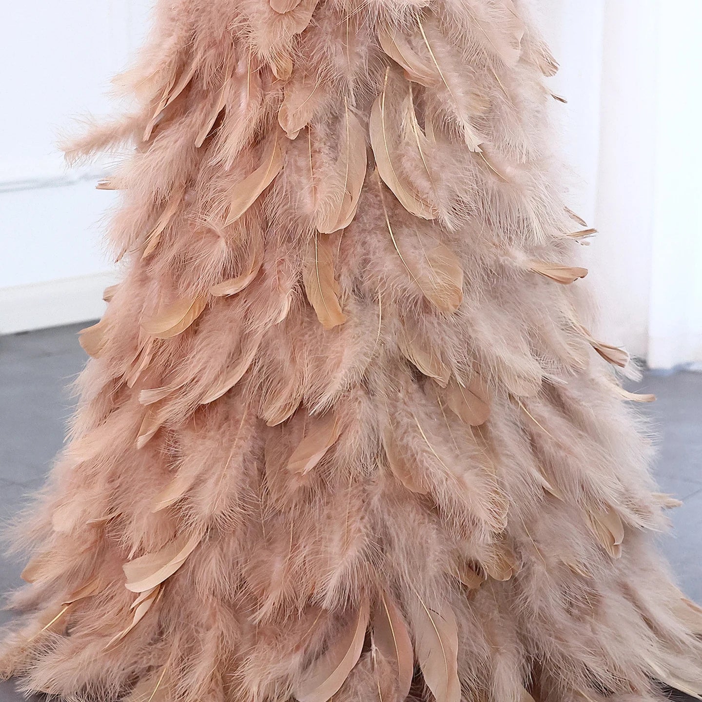 Luxury Feather Nude Mermaid Evening Dress for Women Wedding Party Long Sleeves Elegant - Image 4
