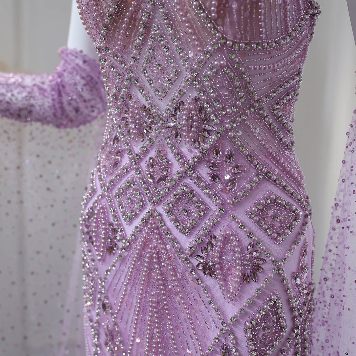 Luxury Lilac Evening Dresses with Gloves Cape Sleeves Long Straight Beyonce Celebrity Prom Party Gowns - Image 8