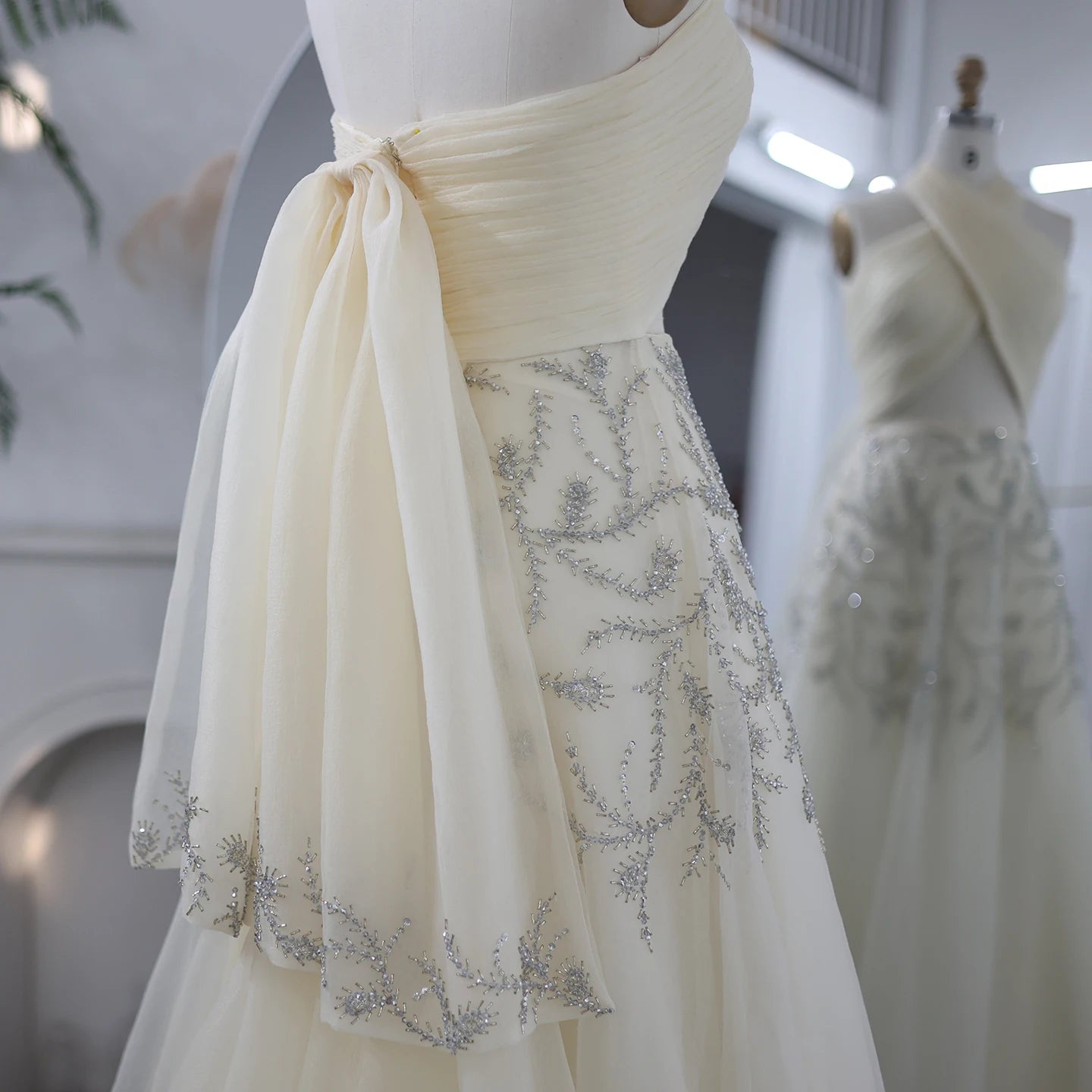Halter Beige Evening Dress for Women Wedding Luxury Crystal Long Prom Party Dresses - Image 5