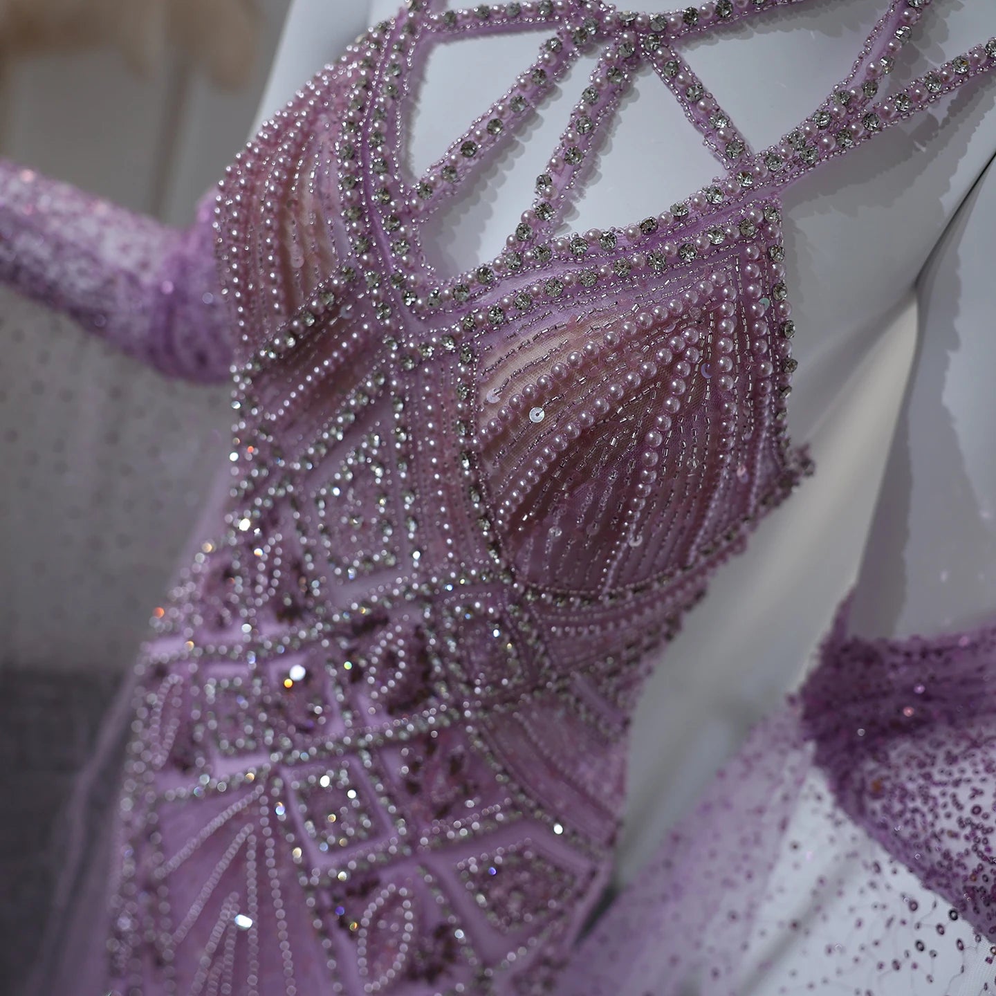 Luxury Lilac Evening Dresses with Gloves Cape Sleeves Long Straight Beyonce Celebrity Prom Party Gowns - Image 10