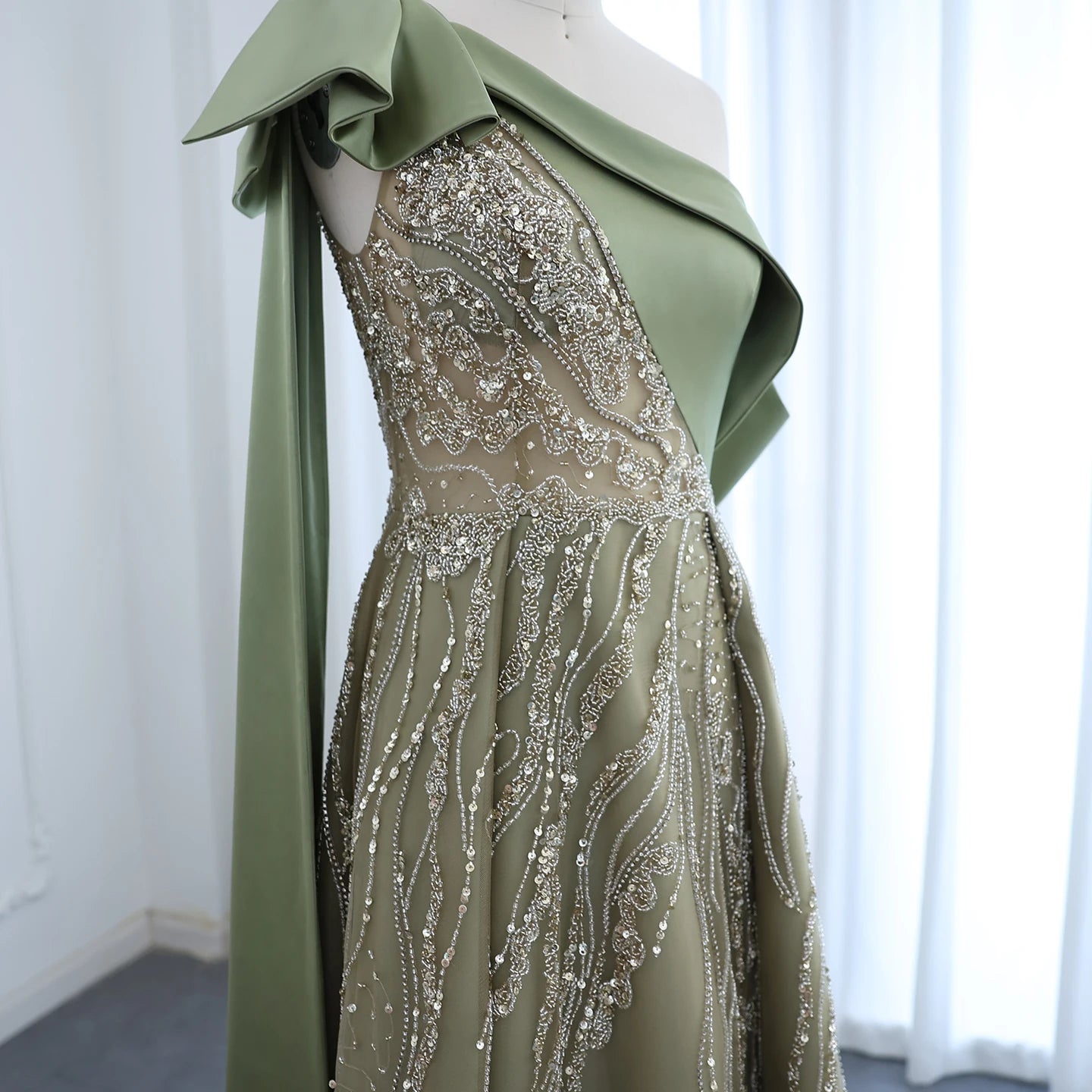Luxury One Shoulder Olive Green Evening Dress with Cape Sleeves Side Slit Wedding Party Gowns - Image 7