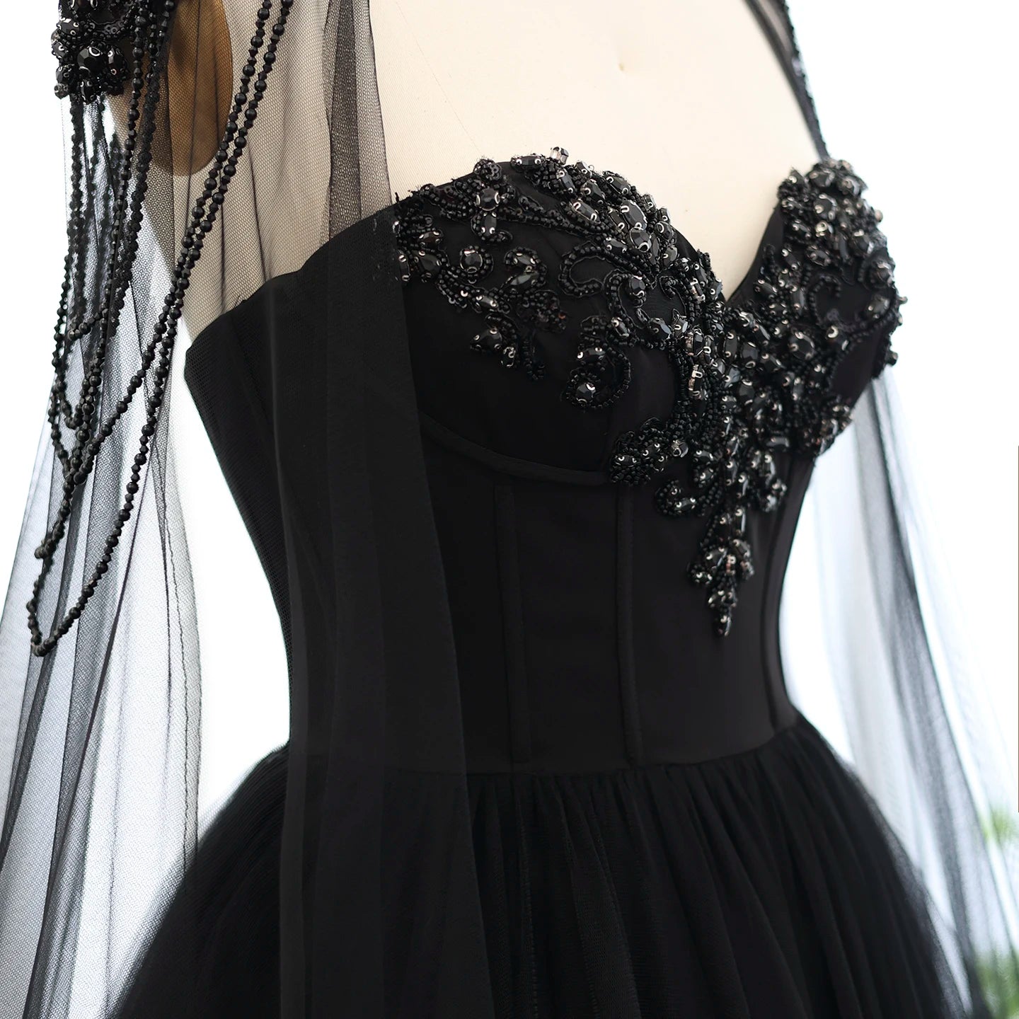 Gothic Tulle Evening Dress with Cape Sleeves Elegant Women Luxury Formal Party Gowns - Image 4
