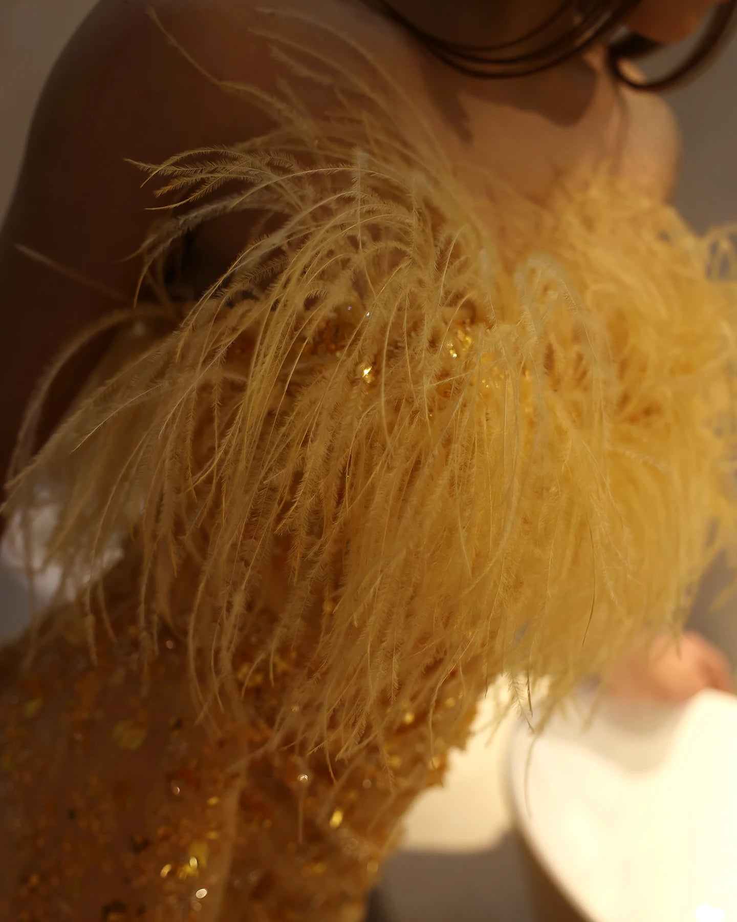 Luxury Feather Yellow Gold Evening Dress with Overskirt Slit Elegant Strapless Women Wedding Prom Party Gowns - Image 6