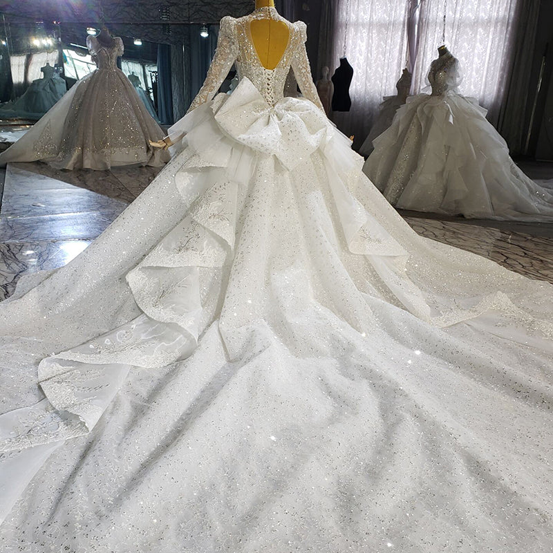 Latest Wedding Dress Design V Neck Lace Feather Sequin Beaded Ladies Bridal Wedding Dress - Image 5